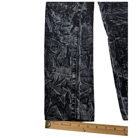 Carmar Acid Wash Straight Leg Jeans - Picture 12 of 12